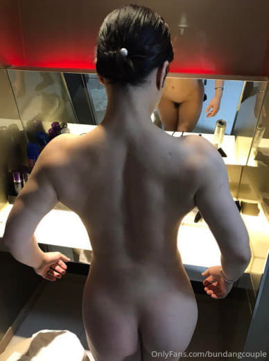 【2023-08-04】My master works hard with his fingers.m4v